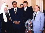 Владимир Податев (справа) и патриарх Московский и Всея Руси Алексий II